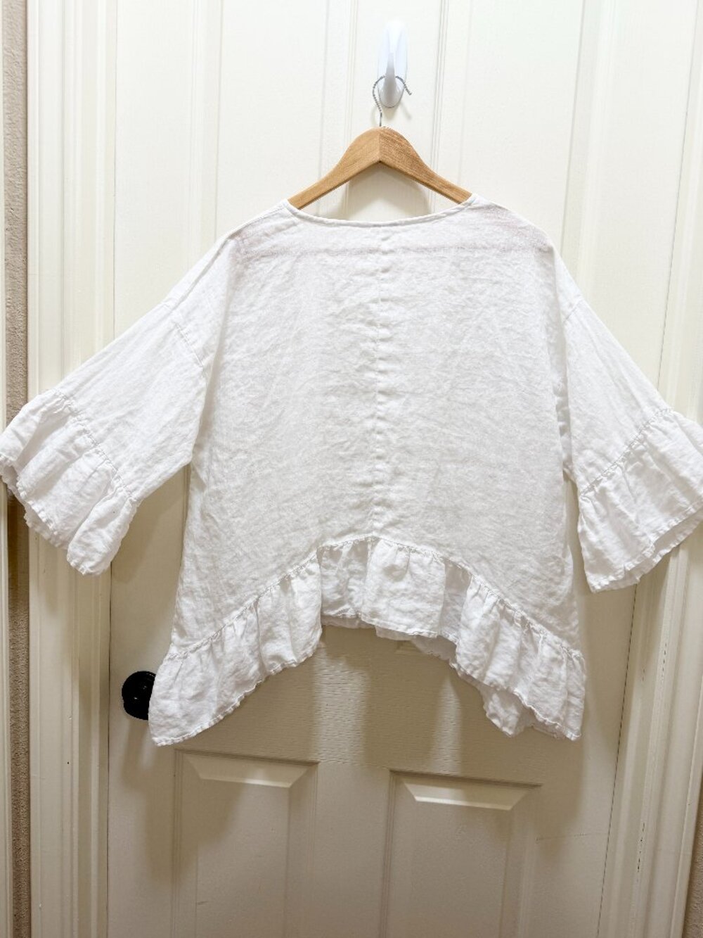 Match Point Women's 100% Lining Oversized Tunic Top Size S White, Ruffle Accents - Picture 8 of 9